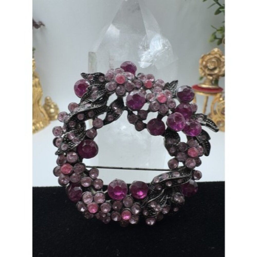 Flower Brooch Purple Violet Crystals Petals Floral Sun Burst Leaves Pendant